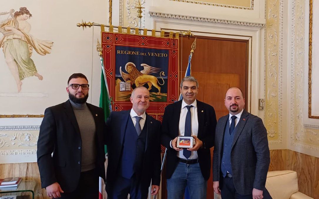 Il Vicepresidente del Consiglio Regionale del Veneto incontra il SIM Carabinieri