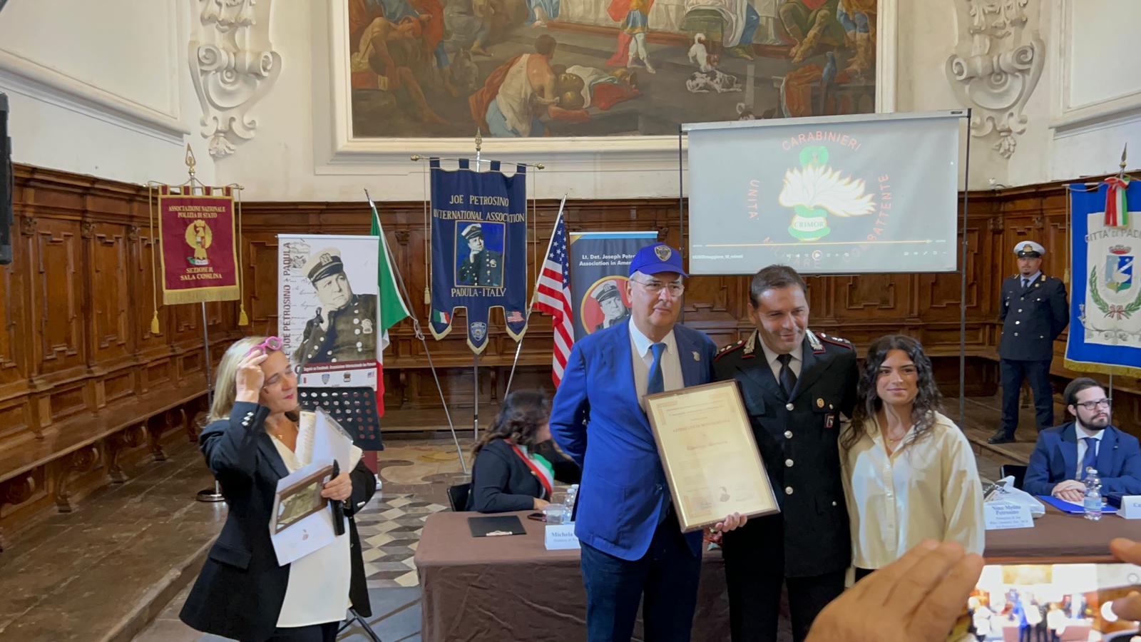 PREMIO INTERNAZIONALE “JOE PETROSINO”: ATTESTATO DI BENEMERENZA AL TEN. COL. GIANLUIGI MARMORA