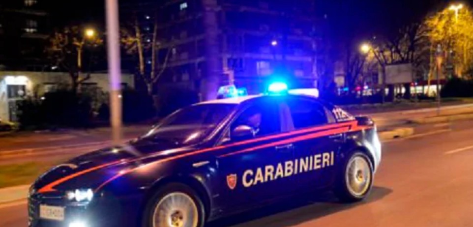 OPERAZIONE ANTIDROGA A URBISAGLIA: IL NORM DI MACERATA SEQUESTRA COCAINA E ARRESTA DUE PUSHER ALL’ABBADIA DI FIASTRA