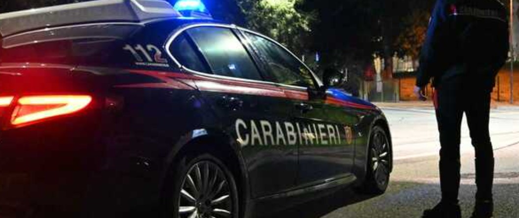 INFERNO A CHIERI: SEVIZIATA PER 12 ORE DALL’EX COMPAGNO, SALVATA DA SANITARI E CARABINIERI